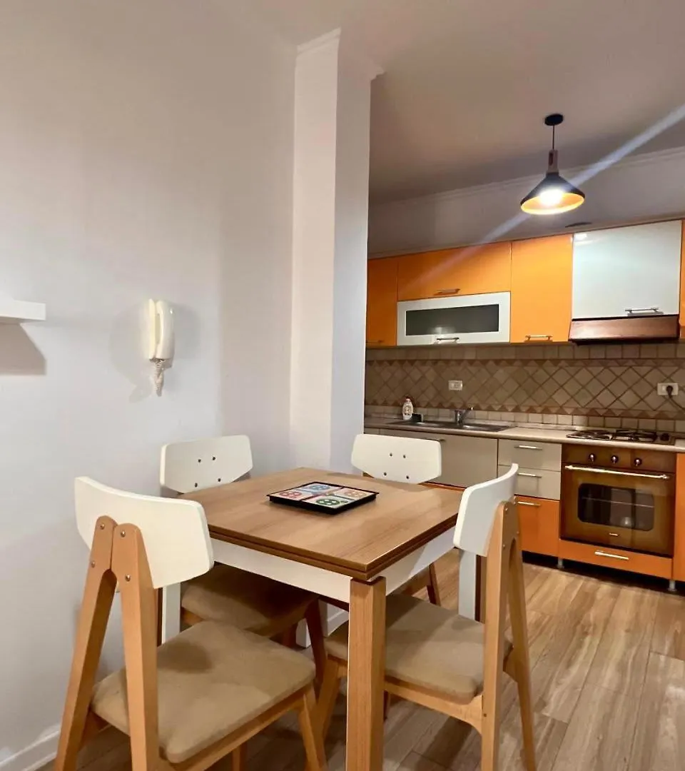 Coastal Comfort Apartament غوليم 0*,